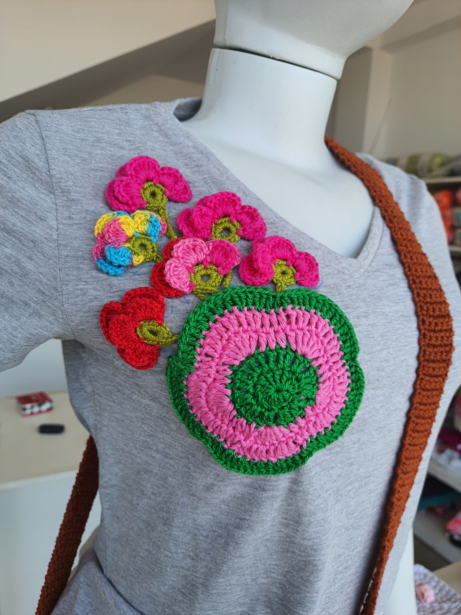 Camiseta Detalhes - Imagem 2